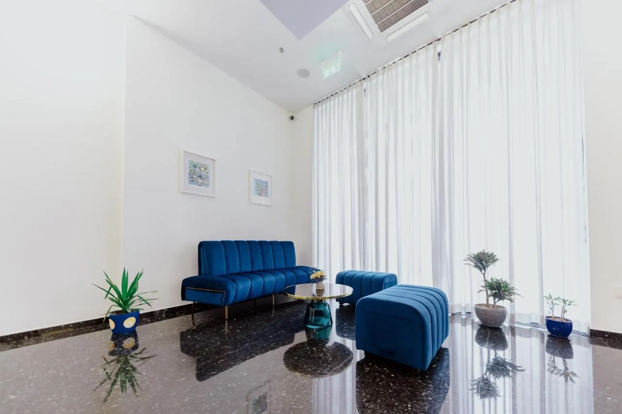 Habitat Hotel تيرانا